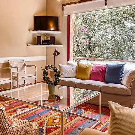 Stunning In With Wifi, 4 Bedrooms And Outdoor Swimming Pool بيت للعطل كانديليدا