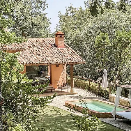 Stunning In With Wifi, 4 Bedrooms And Outdoor Swimming Pool كانديليدا